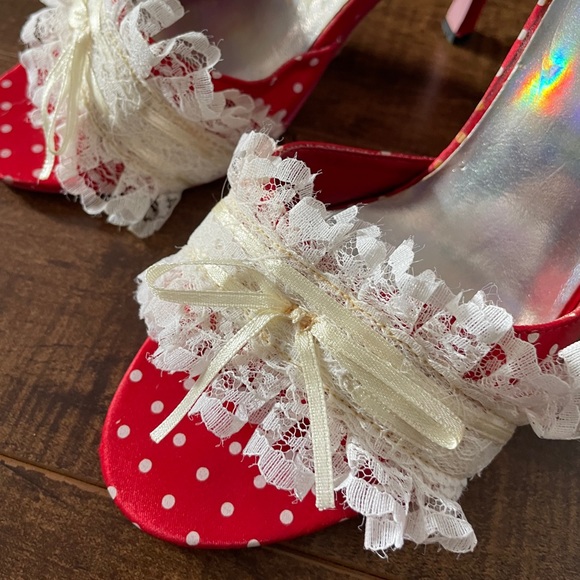 Vintage playboy kitten heels red polka dot lace - Picture 5 of 5